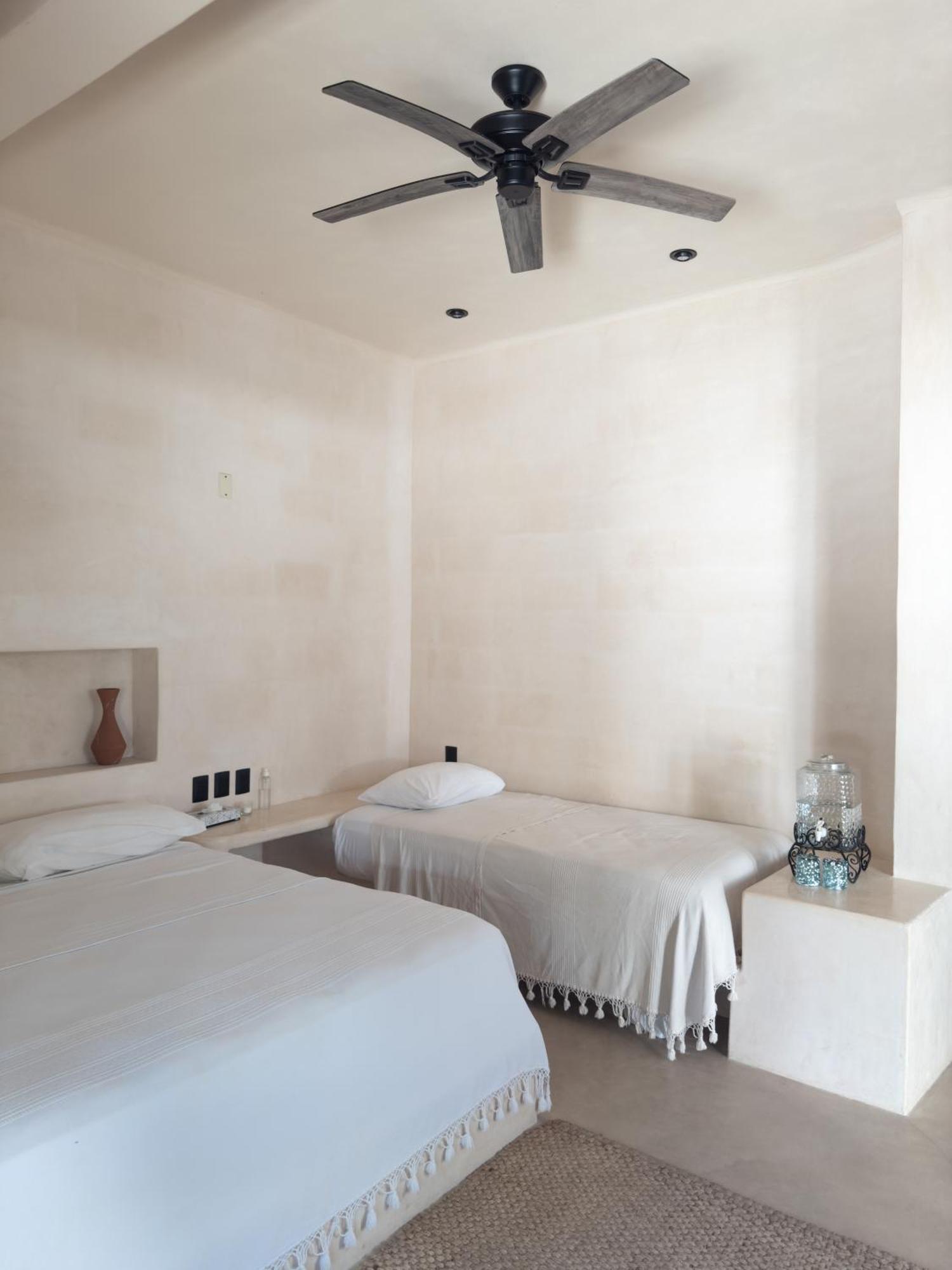 Del Sol Hotel 3*