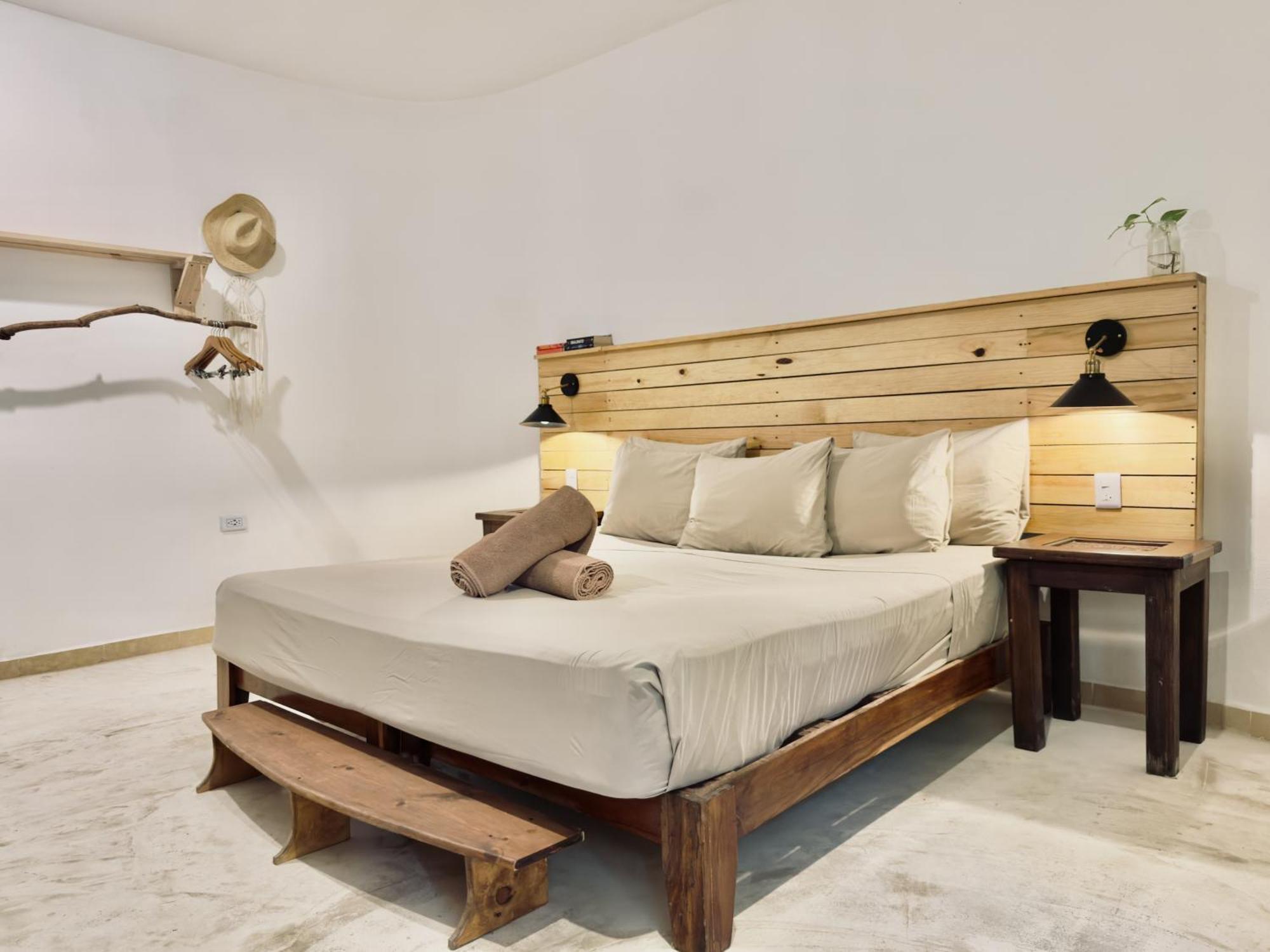 Oryx Hostal