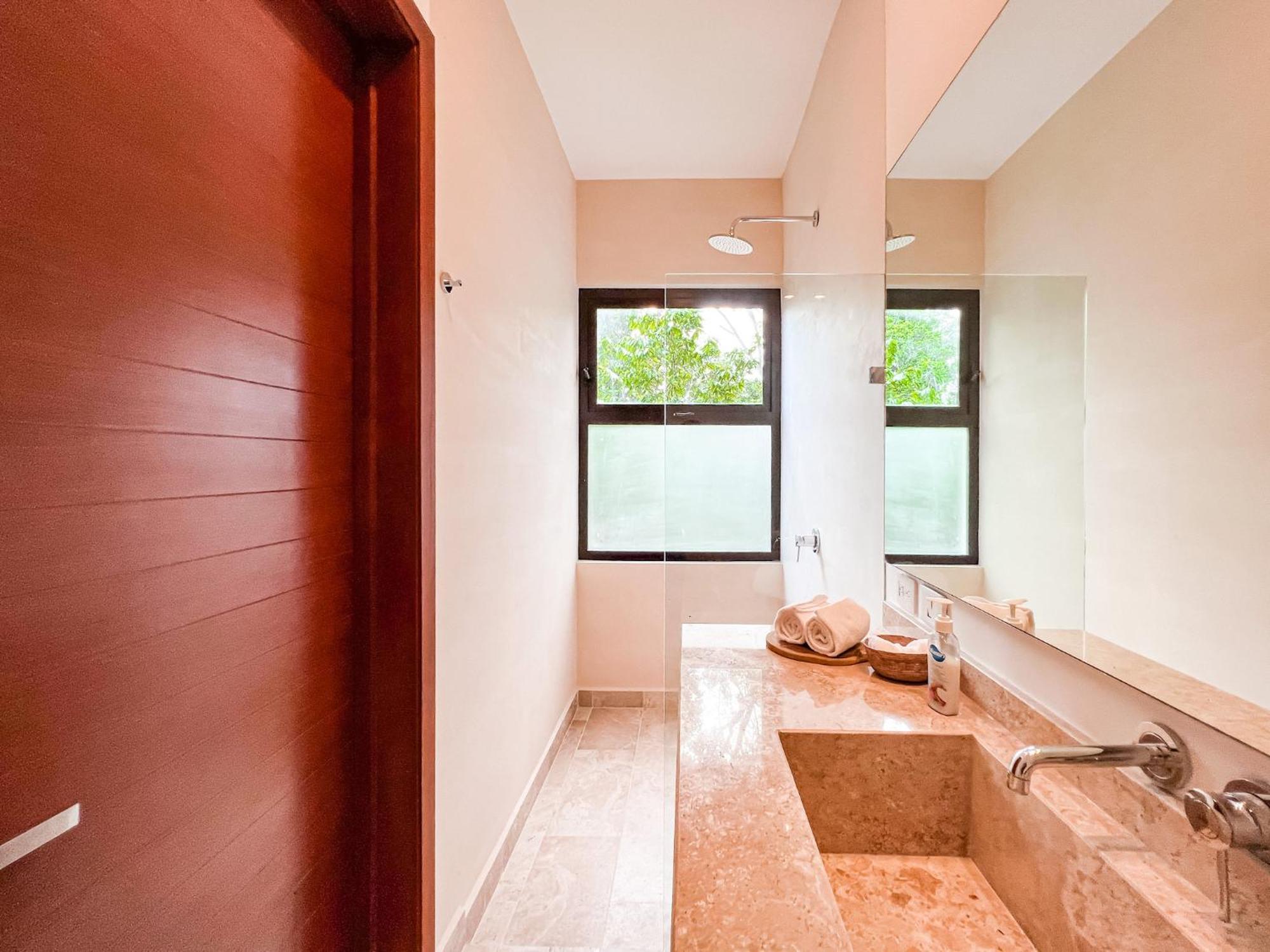 Hermosa Con Alberca Privada 6px 3r Villa Tulum