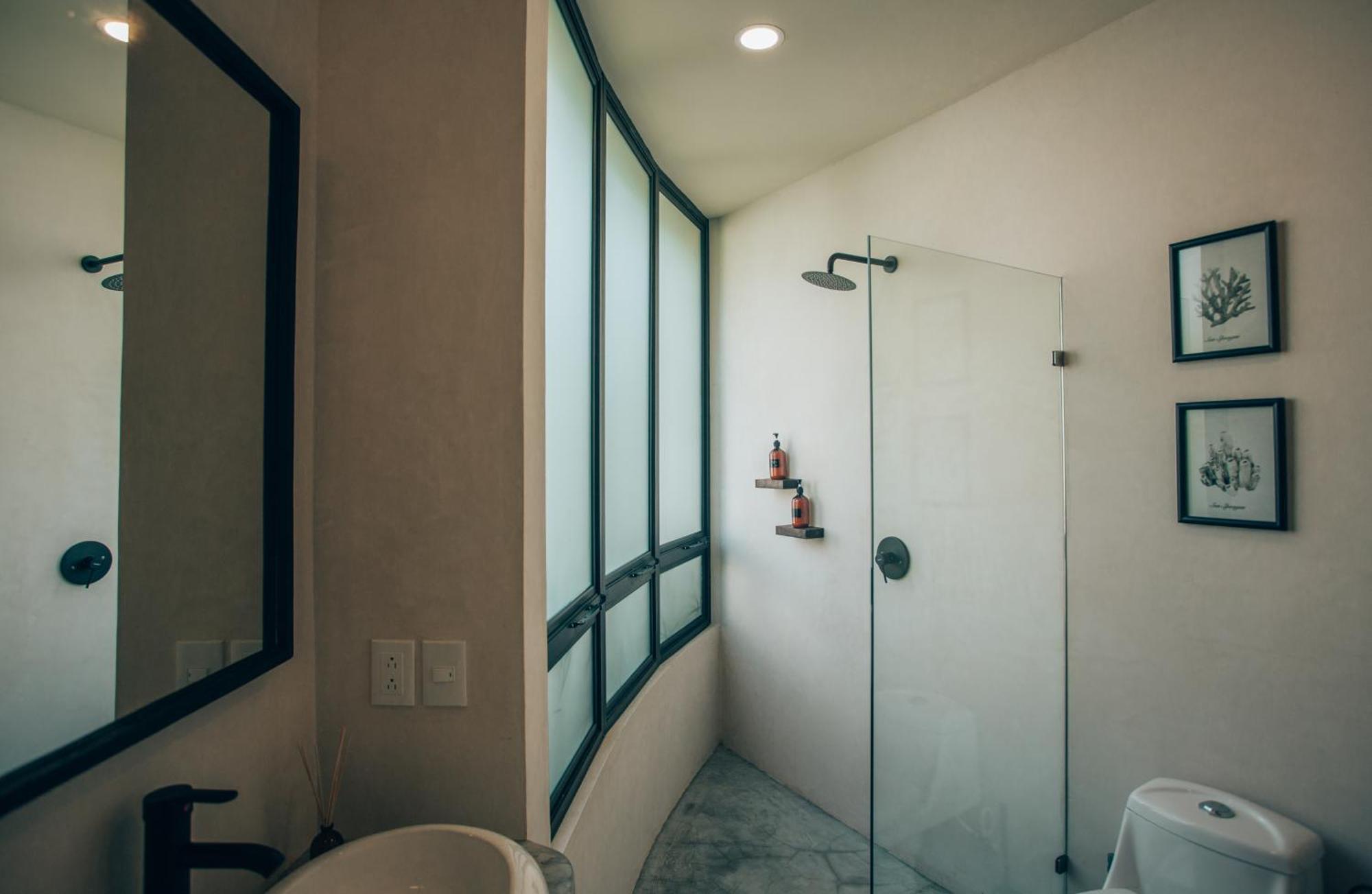 Boho Jungle - Pvt Pool -100mbs- Concierge 7a Villa *