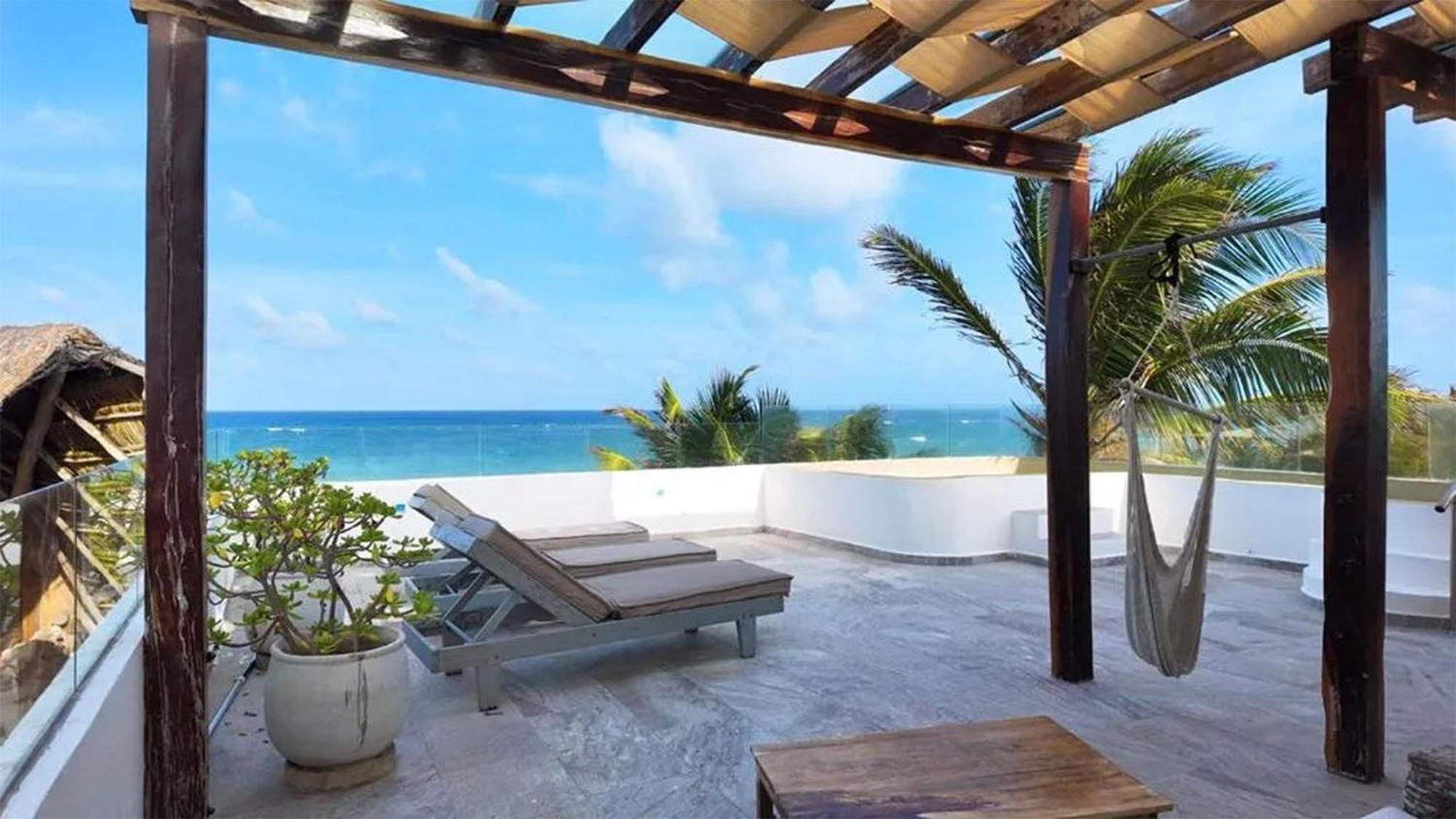 Playa Canek Beachfront Eco Hotel 4*