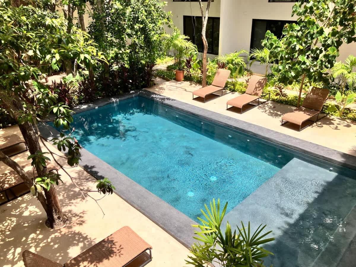 Groups For 7 Guest With 2 Bedrooms Balcony Common Pool Gym Yoga And Mini Market Ximbal Holiday home