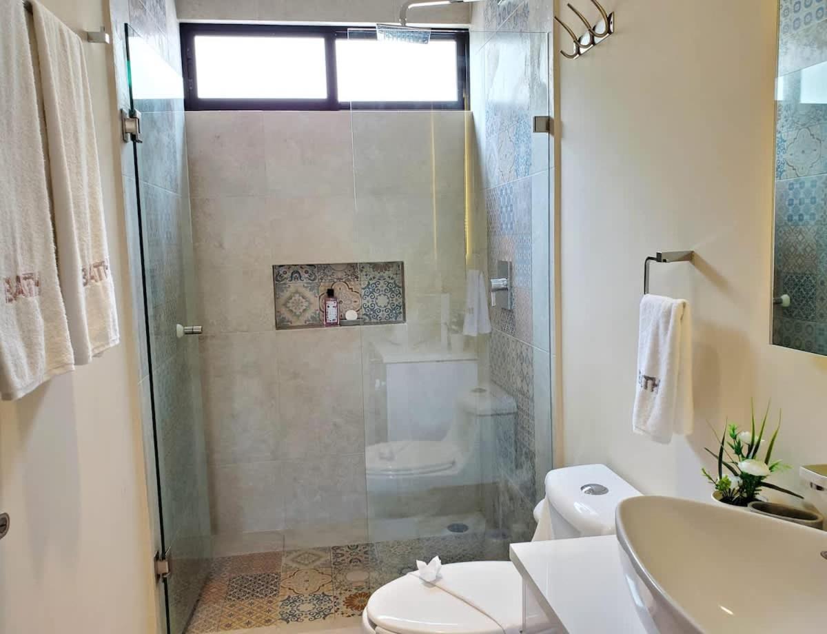 Apartamento Private Jungle Cool Pool At Dk Dk 500 Mbps Wi-fi 3 Bikes King Bed *