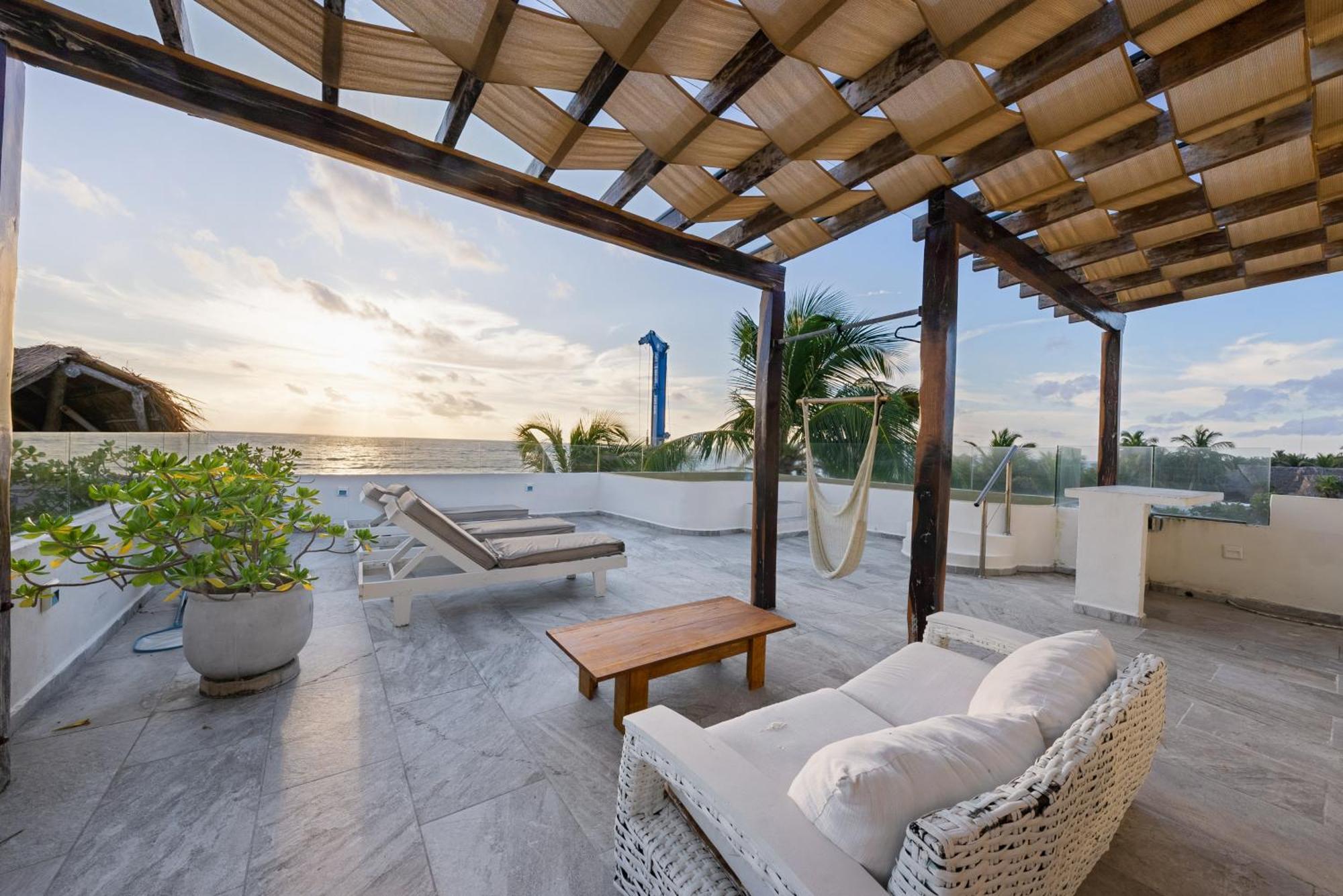 Playa Canek Beachfront Eco Hotel 4*