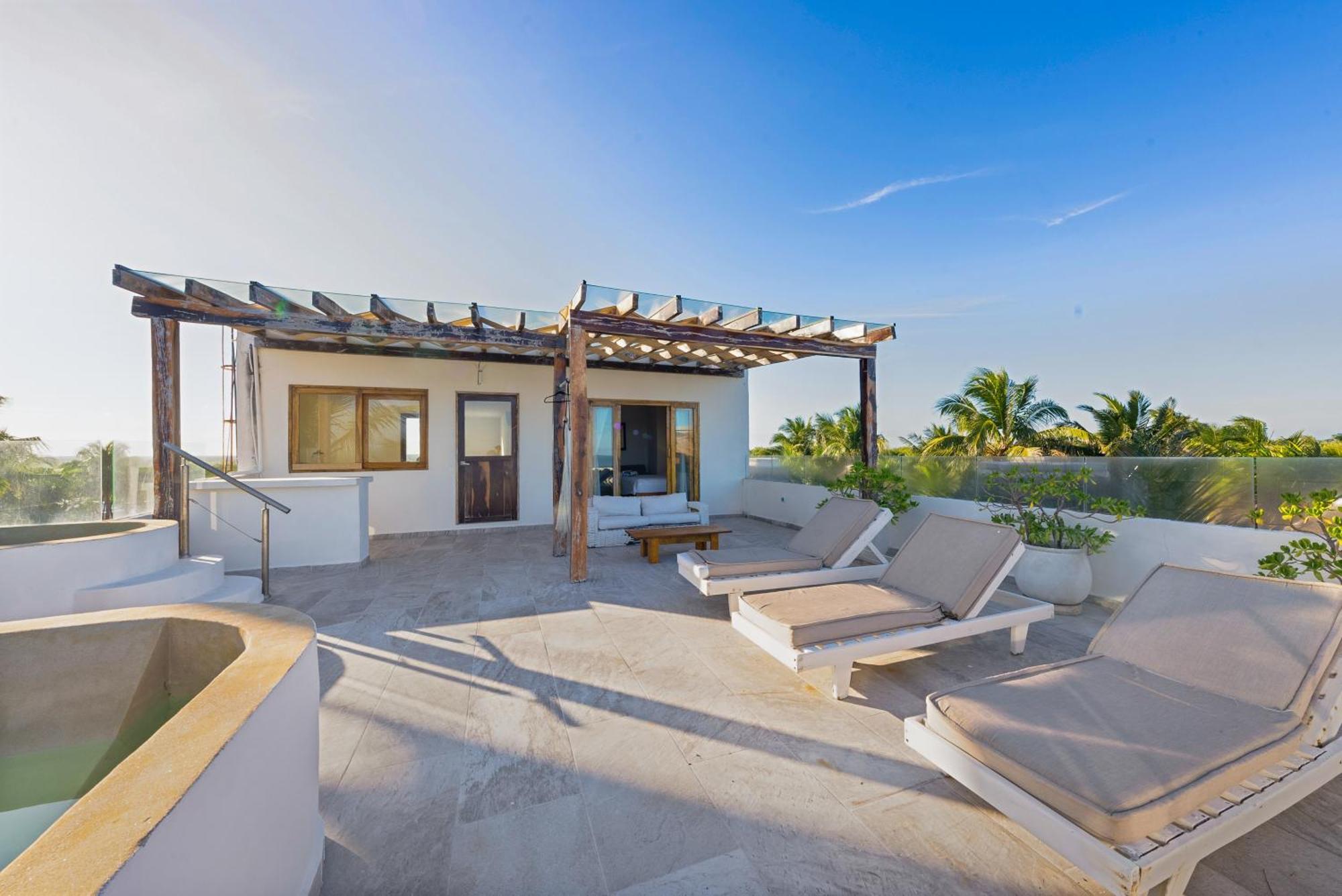 Playa Canek Beachfront Eco Tulum