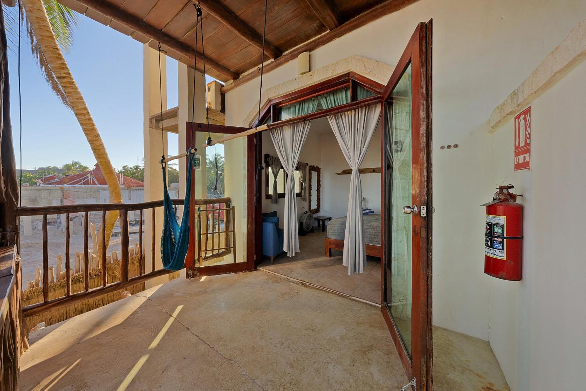 Playa Canek Beachfront Eco 4*