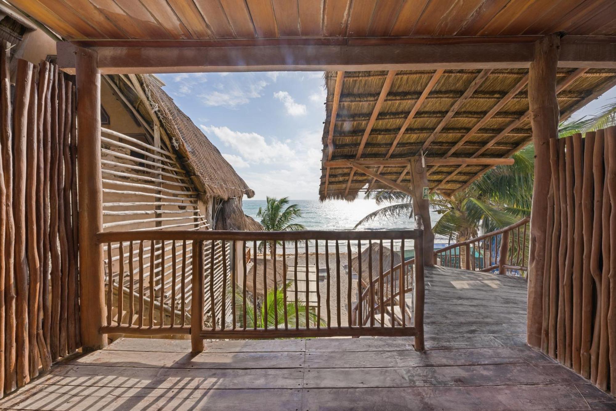 Hotel Playa Canek Beachfront Eco