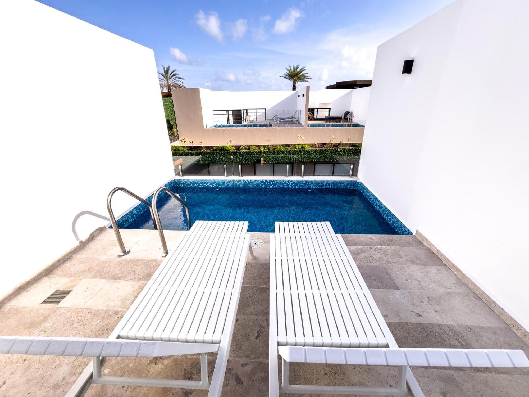Menesse * Tulum