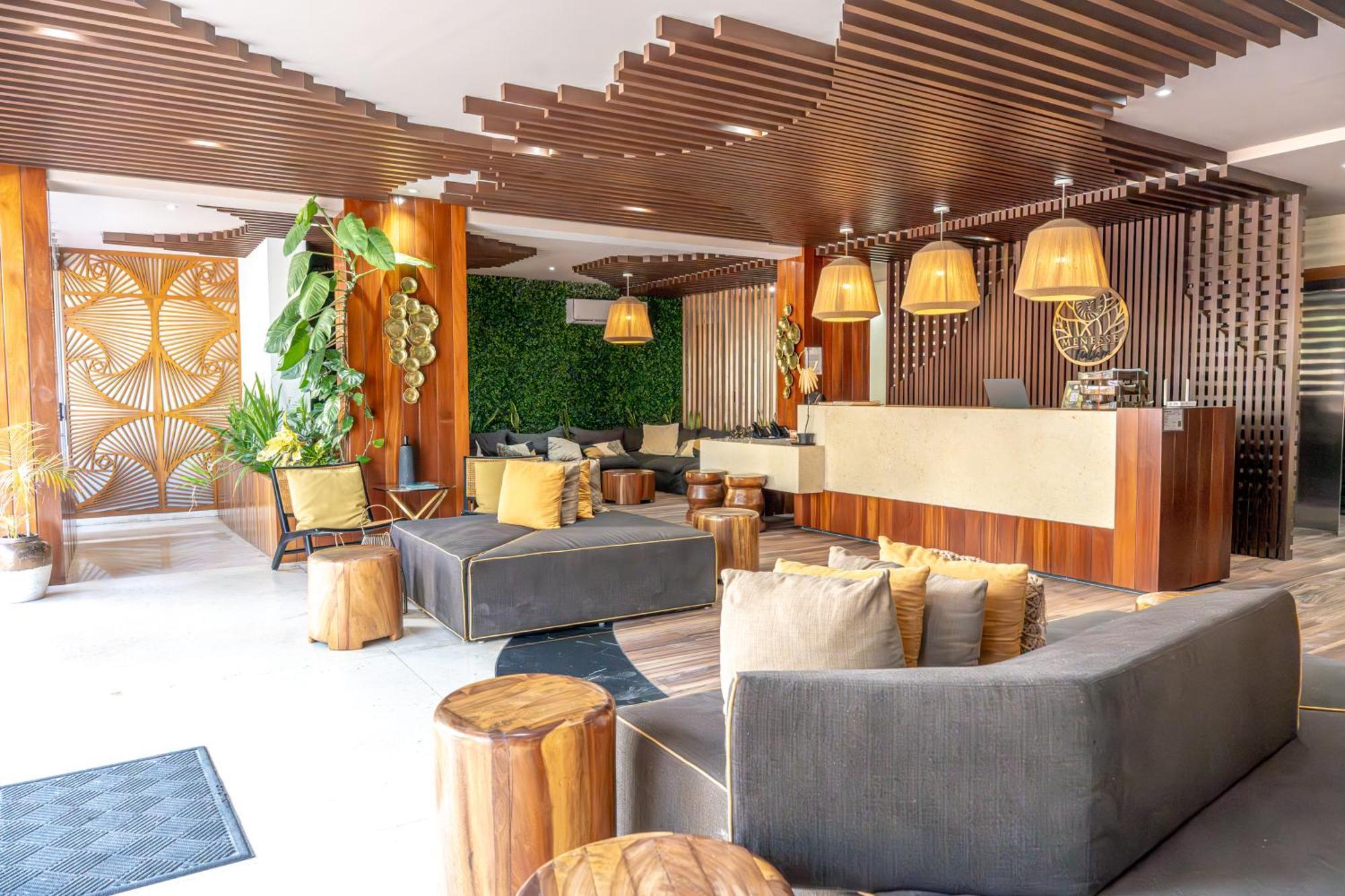 Menesse * Tulum