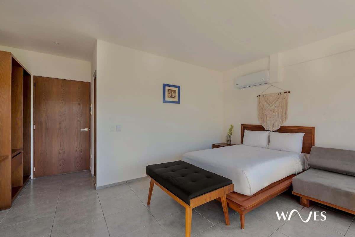 Villa With Great Rooftop Pool *