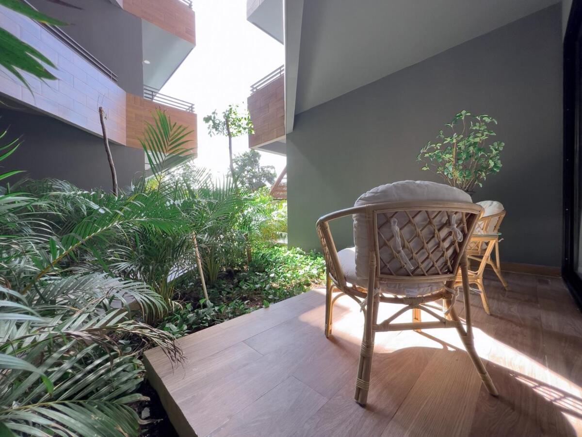 Luxurious 2br In With Breathtaking Views