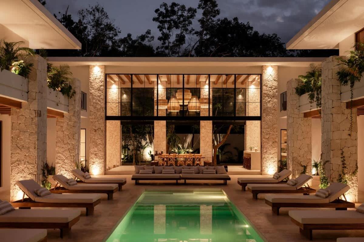 Babylon - 10 Pools - Gym - Game Holiday home *