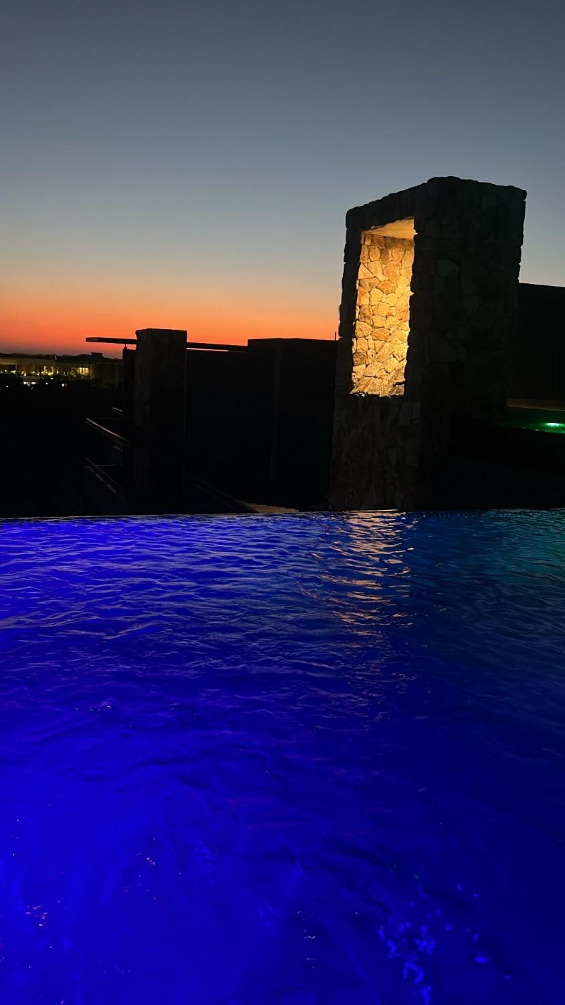 Luxury 2bdr With Direct Pool In Paramar Black Apartamento