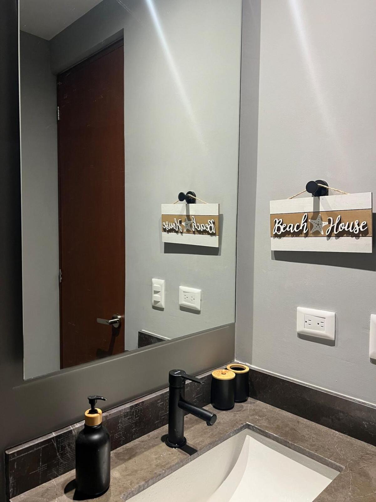 Apartamento Luxury 2bdr With Direct Pool In Paramar Black