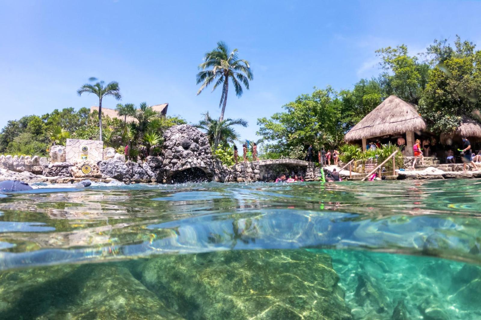 Canopy Cove Loft Private Jacuzzi Parking & B-club Apartamento