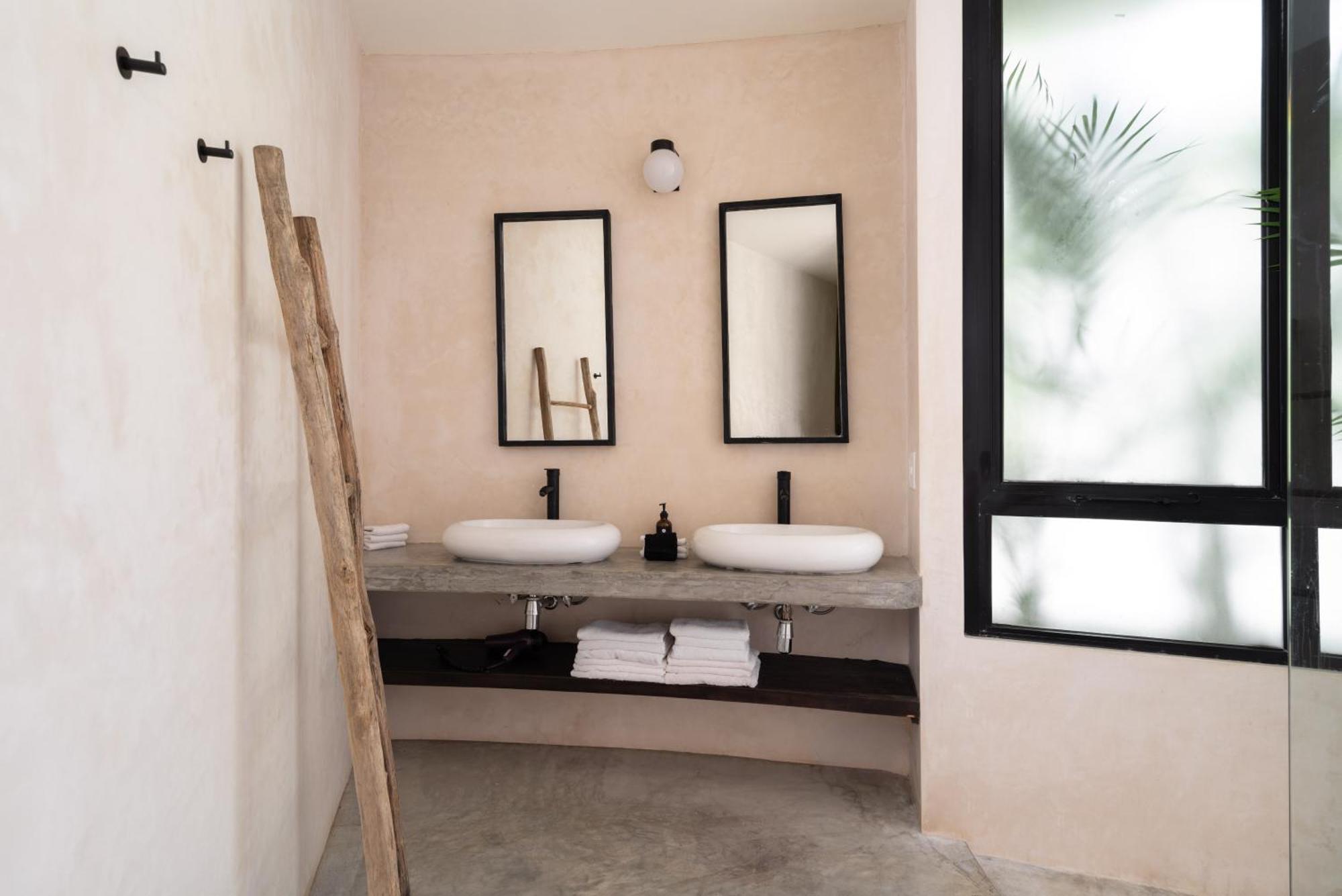 Villa Rousseau Jungle Priv Pool Concierge 1b *