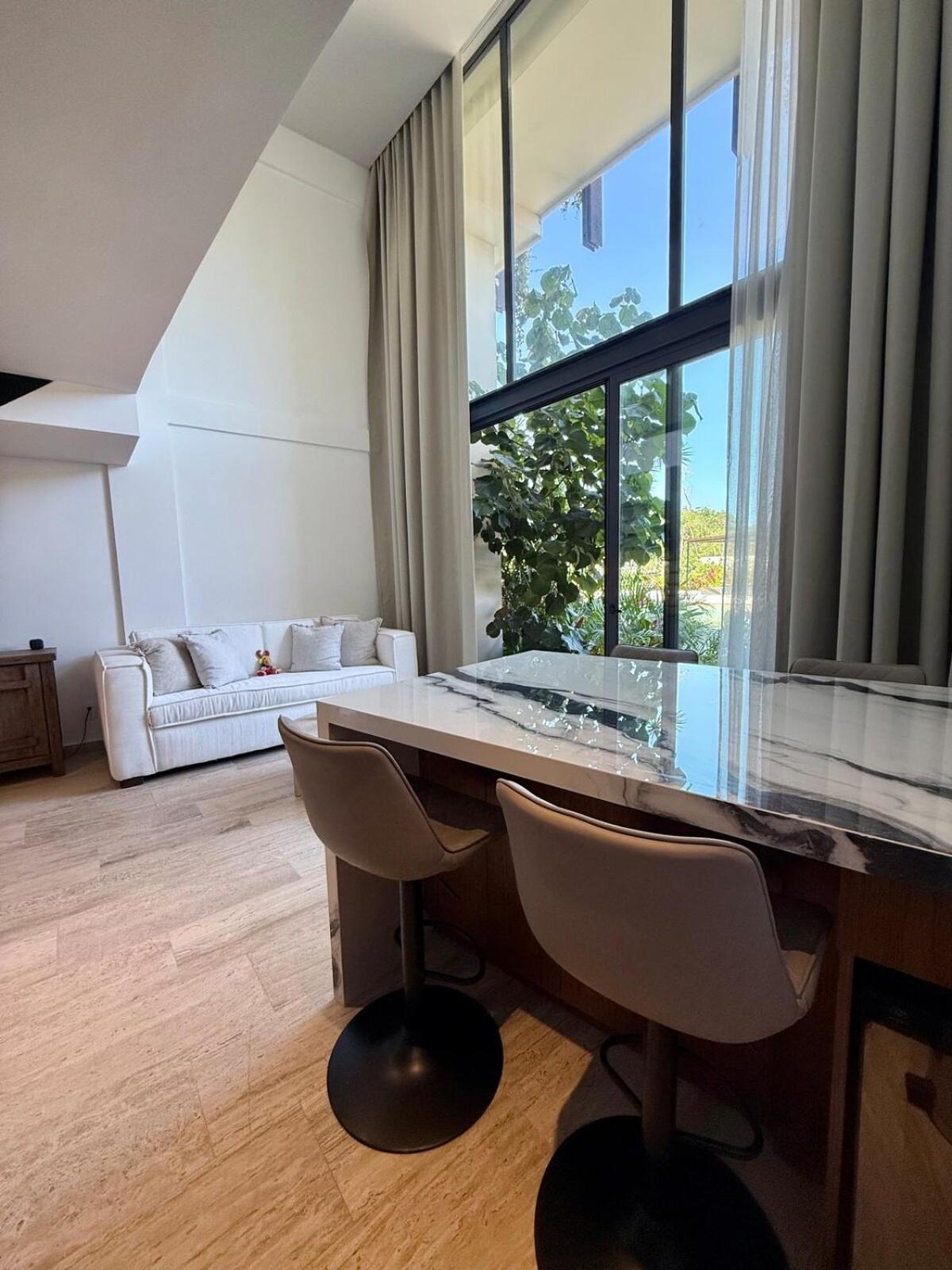 In Mistiq Gardens Apartamento *