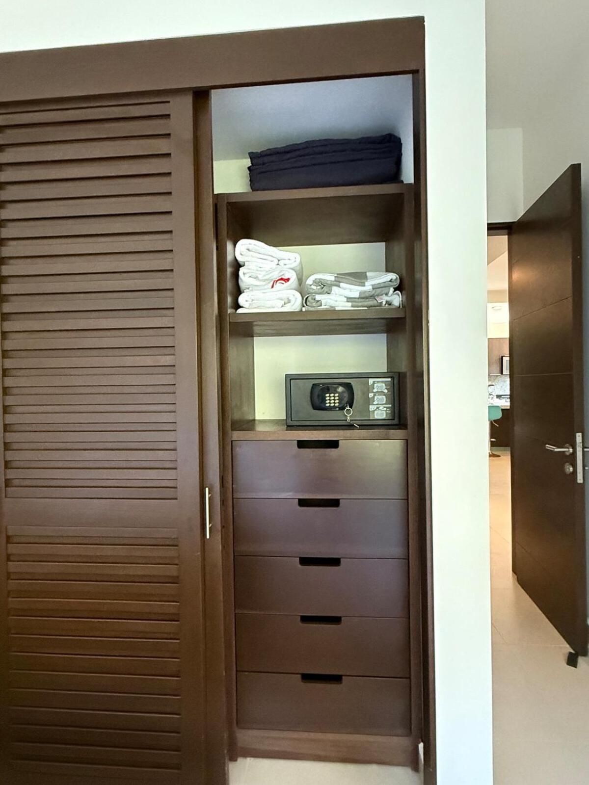 Selva - Hivenb Apartment