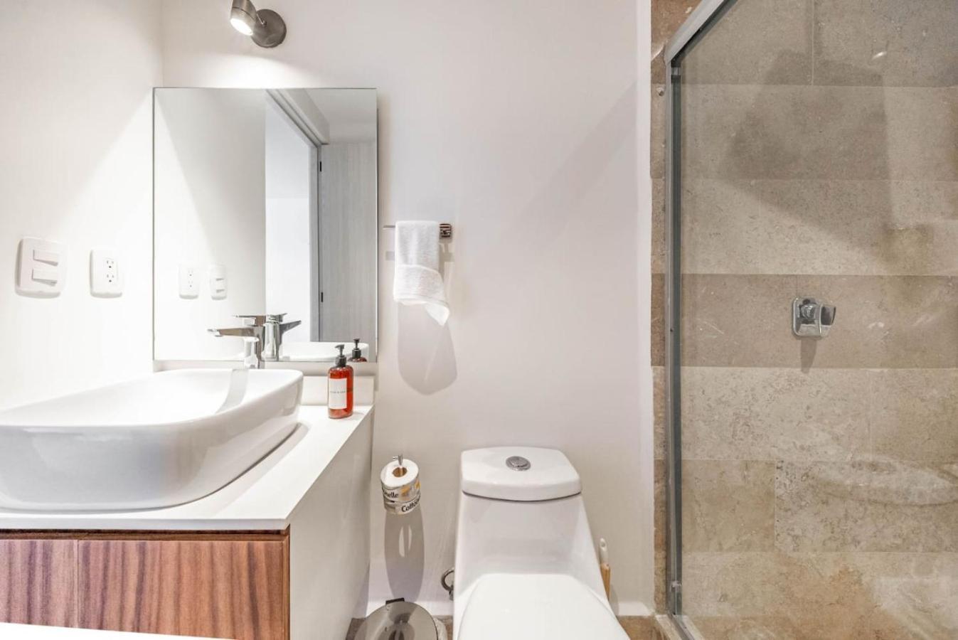 Lux 2 Bd W Balcony, Rooftop Pool In Aldea Zama Сasa de vacaciones Tulum
