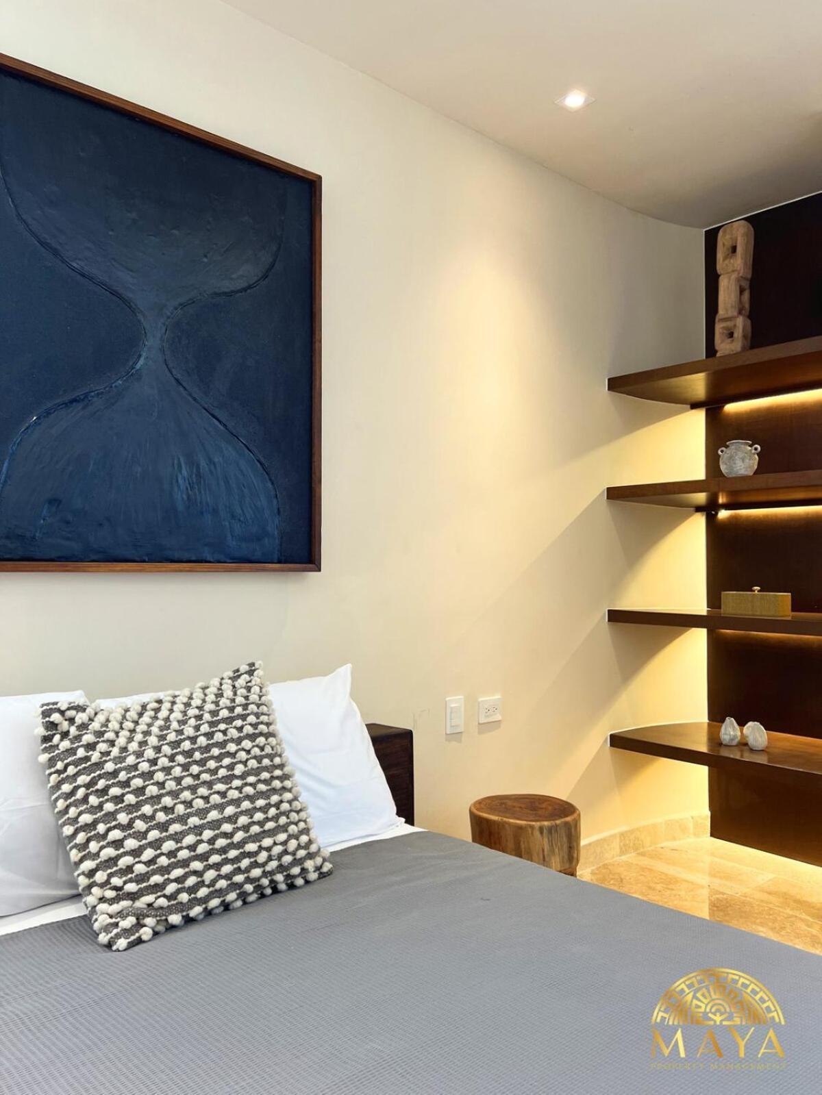 Peregrina 101a 2br Luxury Apartamento *