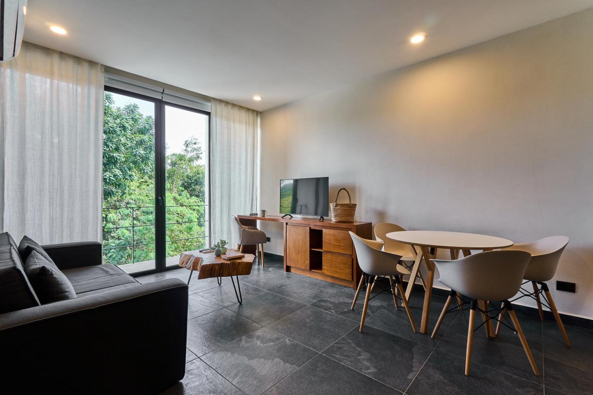 Casa Baay - Private 17 Bedroom House, 34 Pax, Rooftop And Pool Сasa de vacaciones *