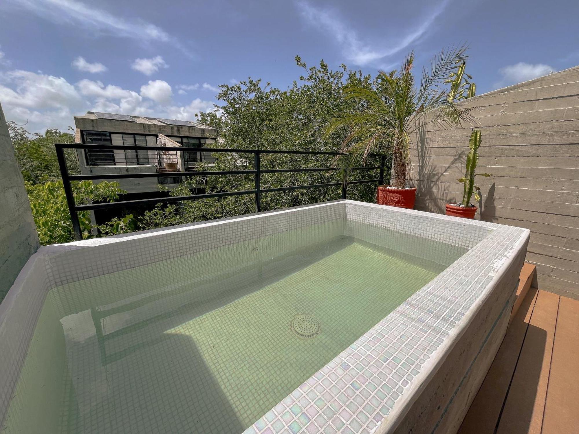 Apartamento Lujoso Penthouse De Tres Pisos En Madara *