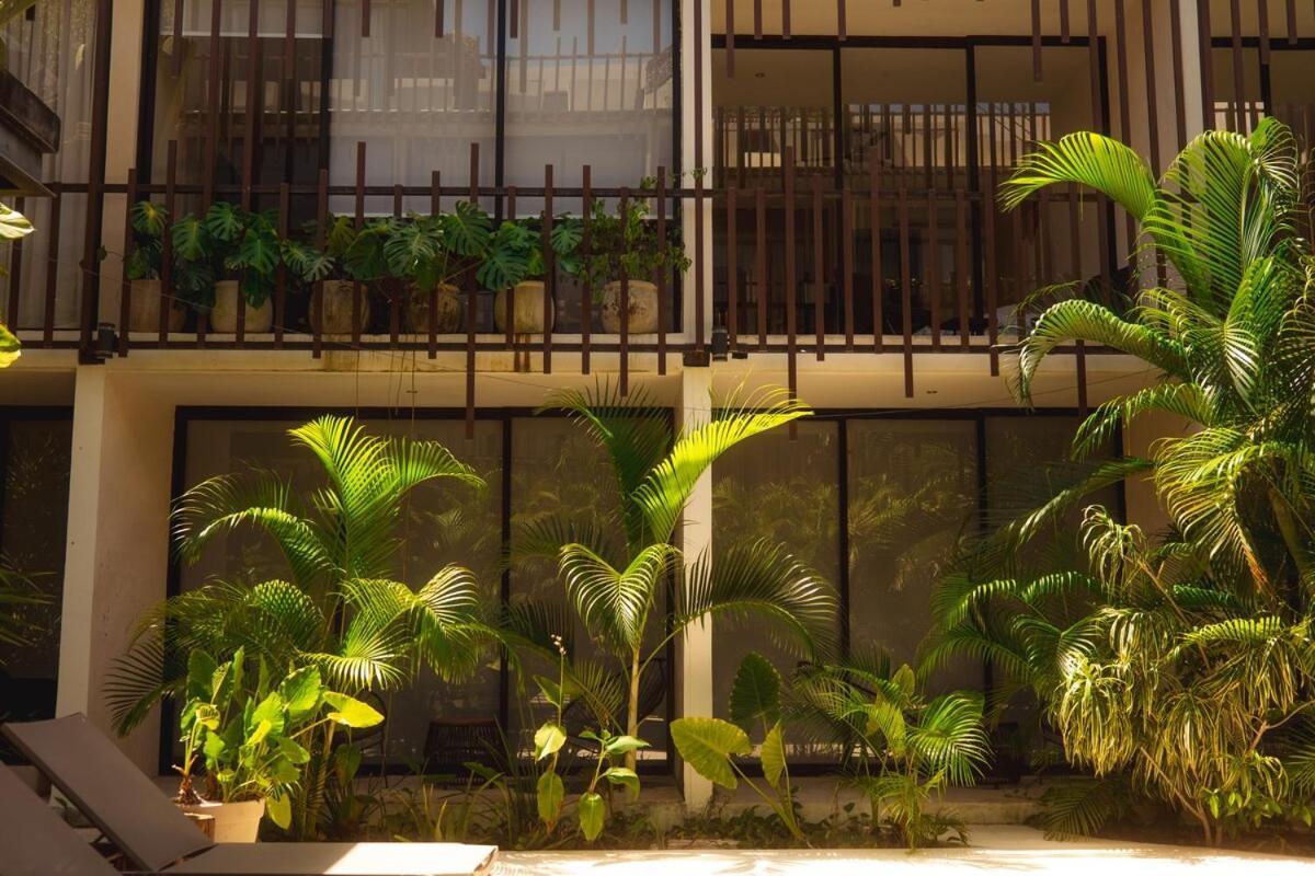 Ph With Private Pool, Total Relaxation In