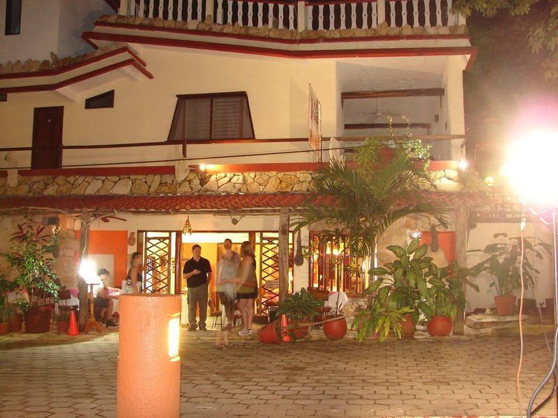 Hotel Xibalba Dive Center