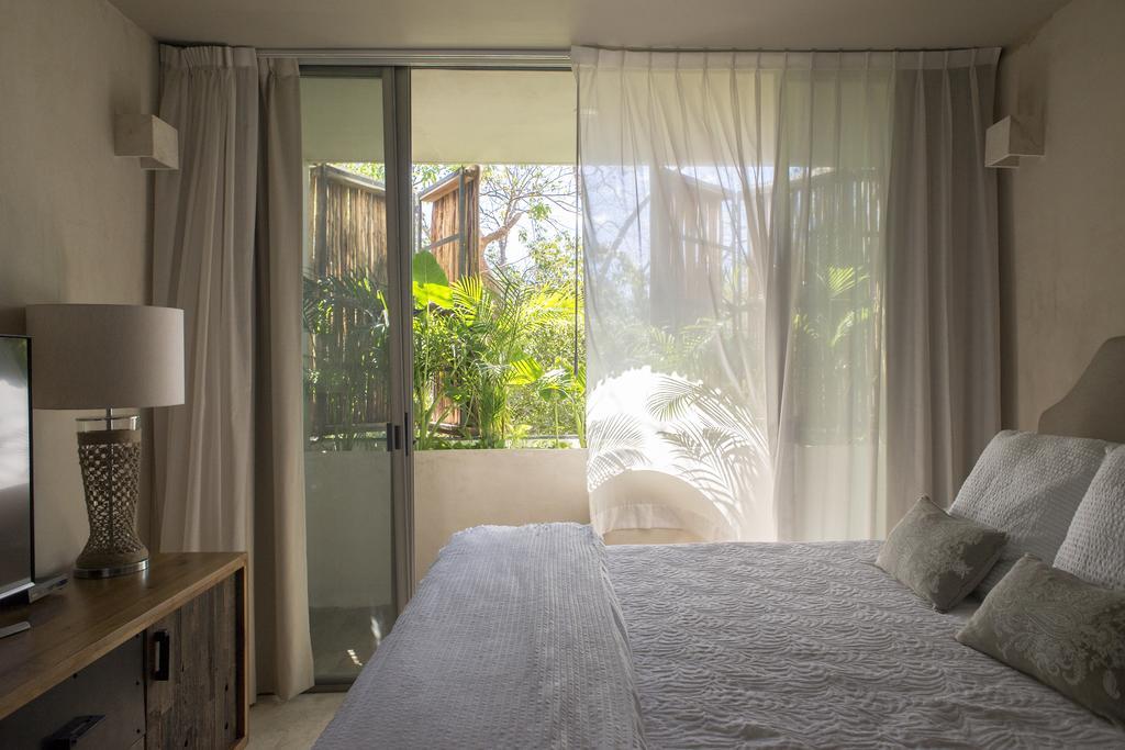 Apartamento Eco-chic Design Wrapped In Nature's Elements By Stella
