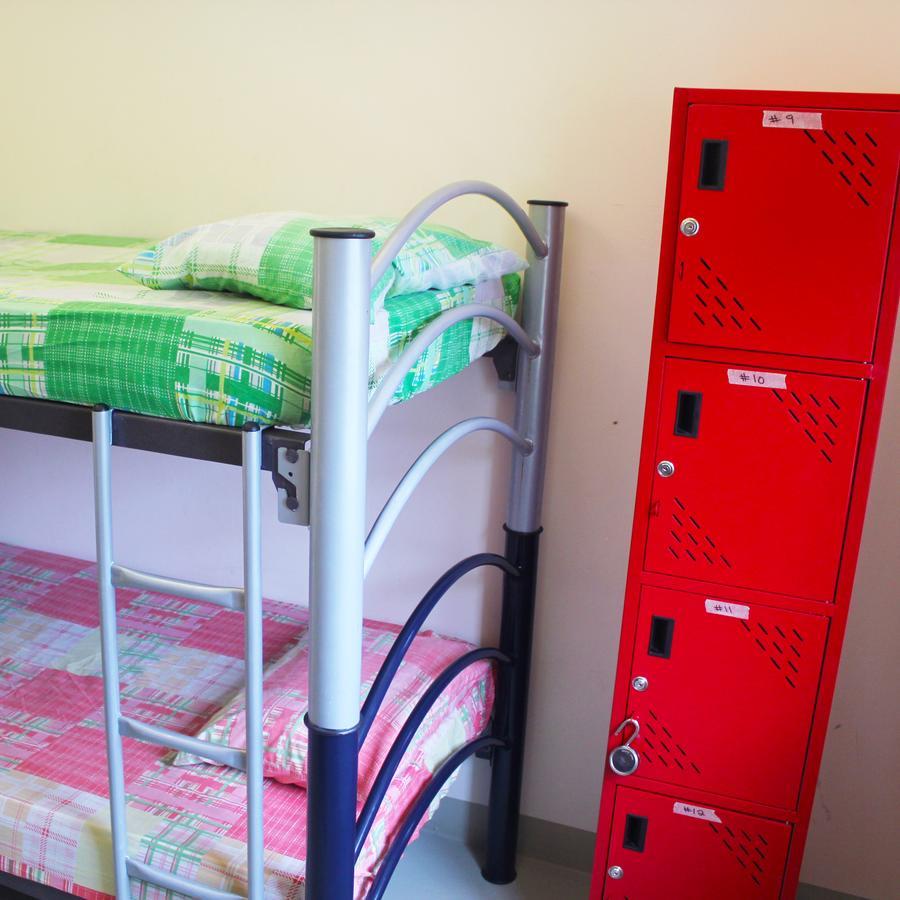 Hostal Quintana Roots *