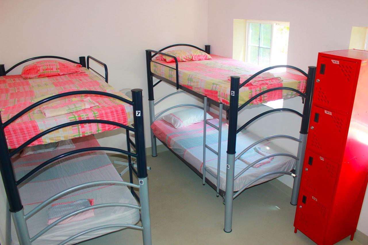 Hostal Quintana Roots *