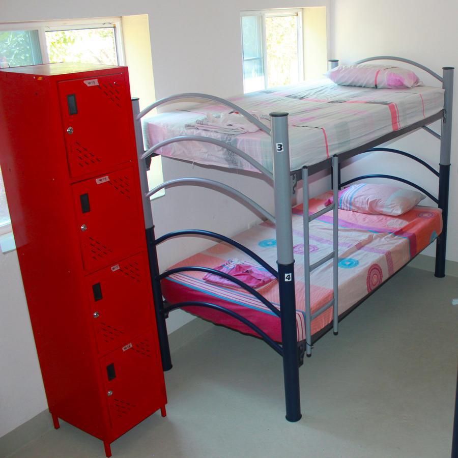 Hostal Quintana Roots *