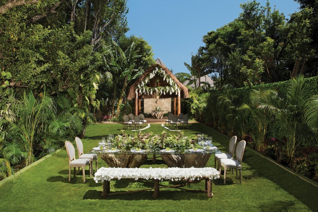 Resort Dreams & Tulum