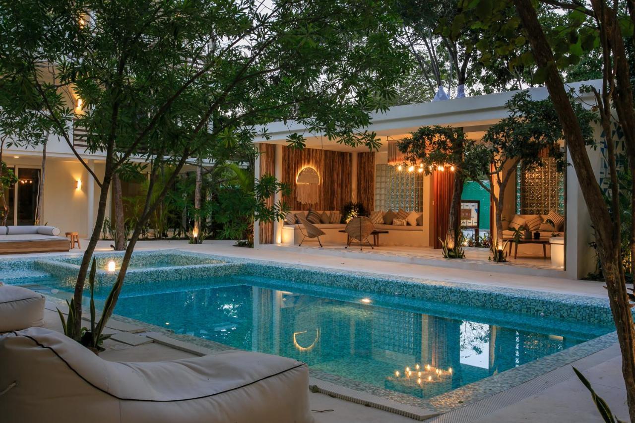 Charming Nature-inspired With Sultry Surroundings By Stella Apartamento