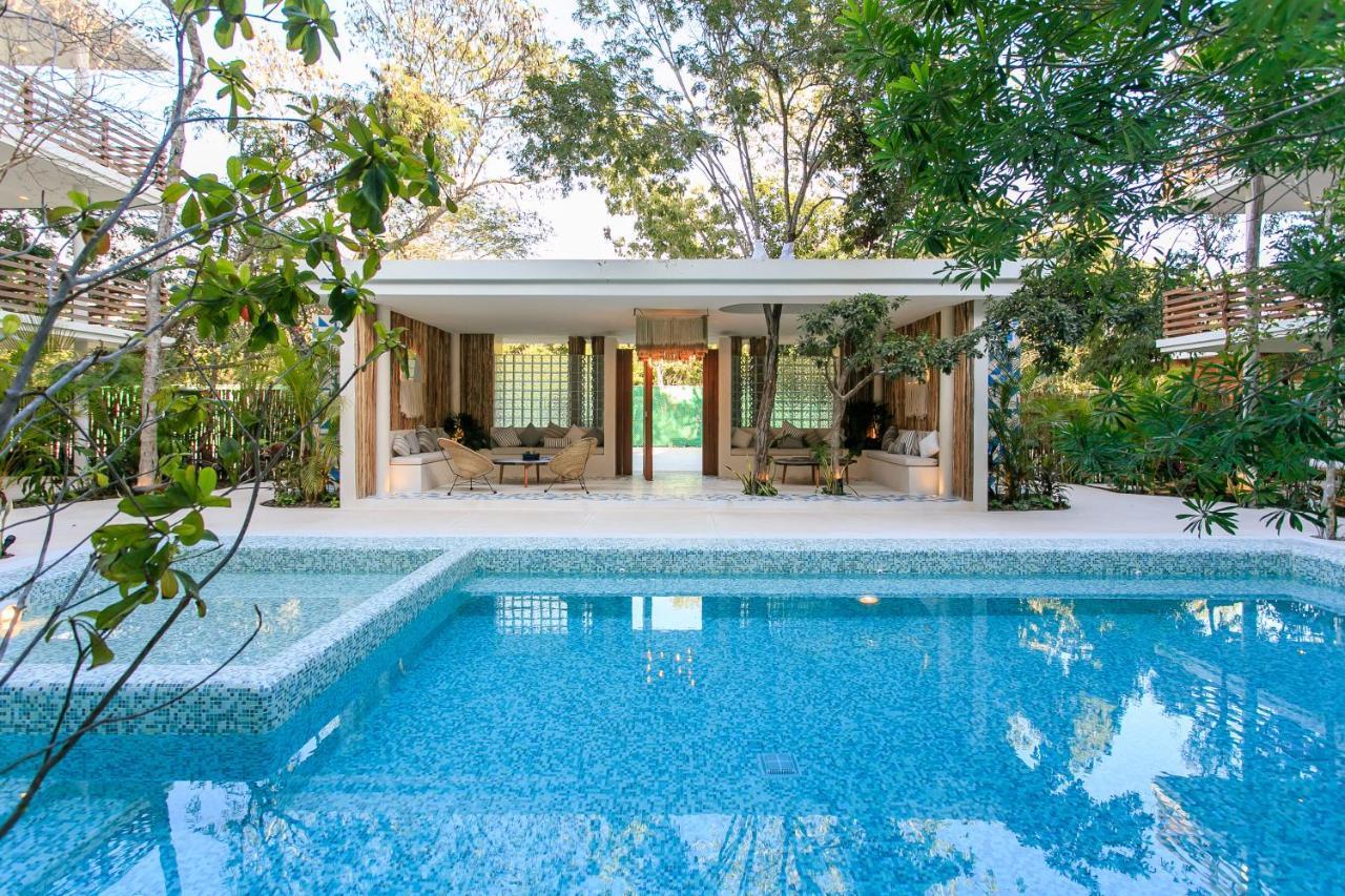 Charming Nature-inspired With Sultry Surroundings By Stella * Tulum
