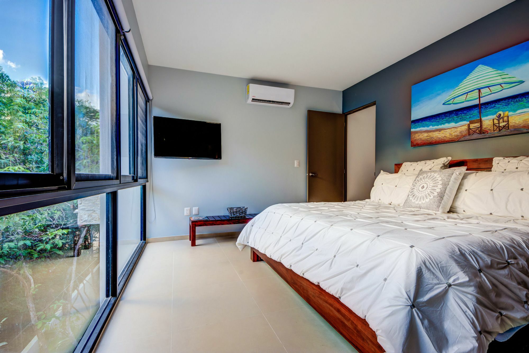 Doce Magnificent 3 Bdrm Sleeps 6 Villa