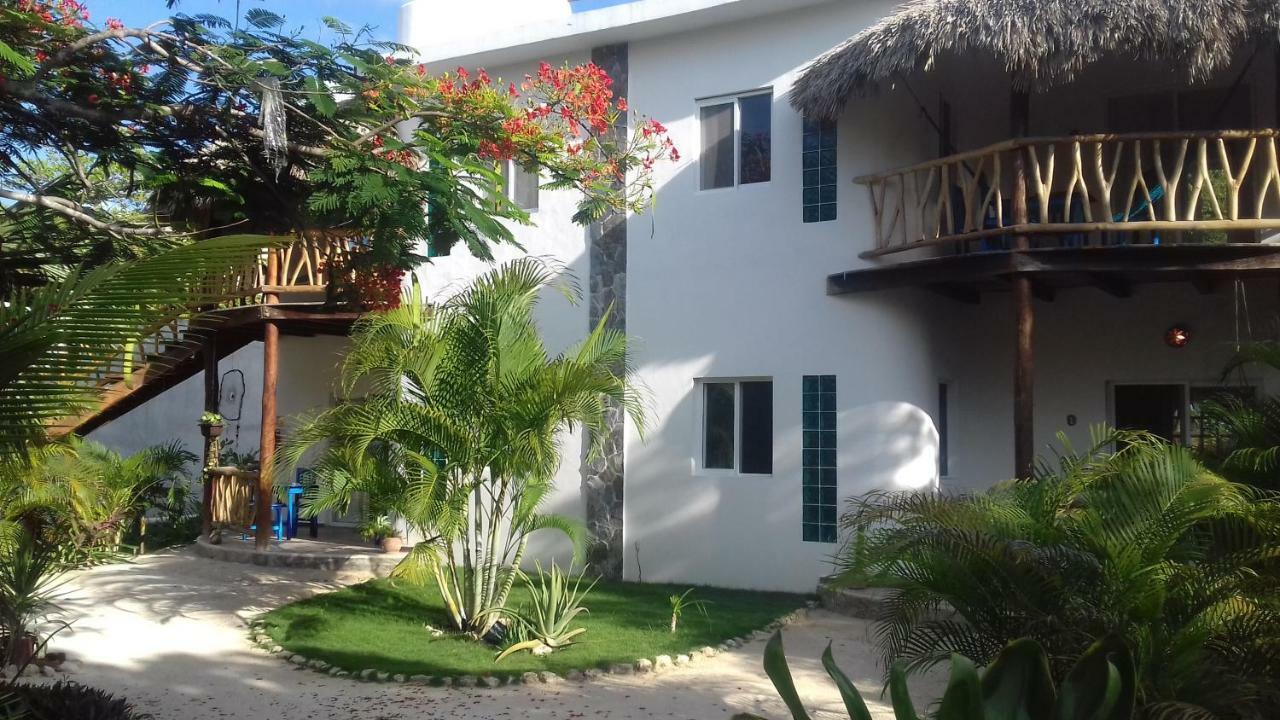 Zamunda Garden View Inn