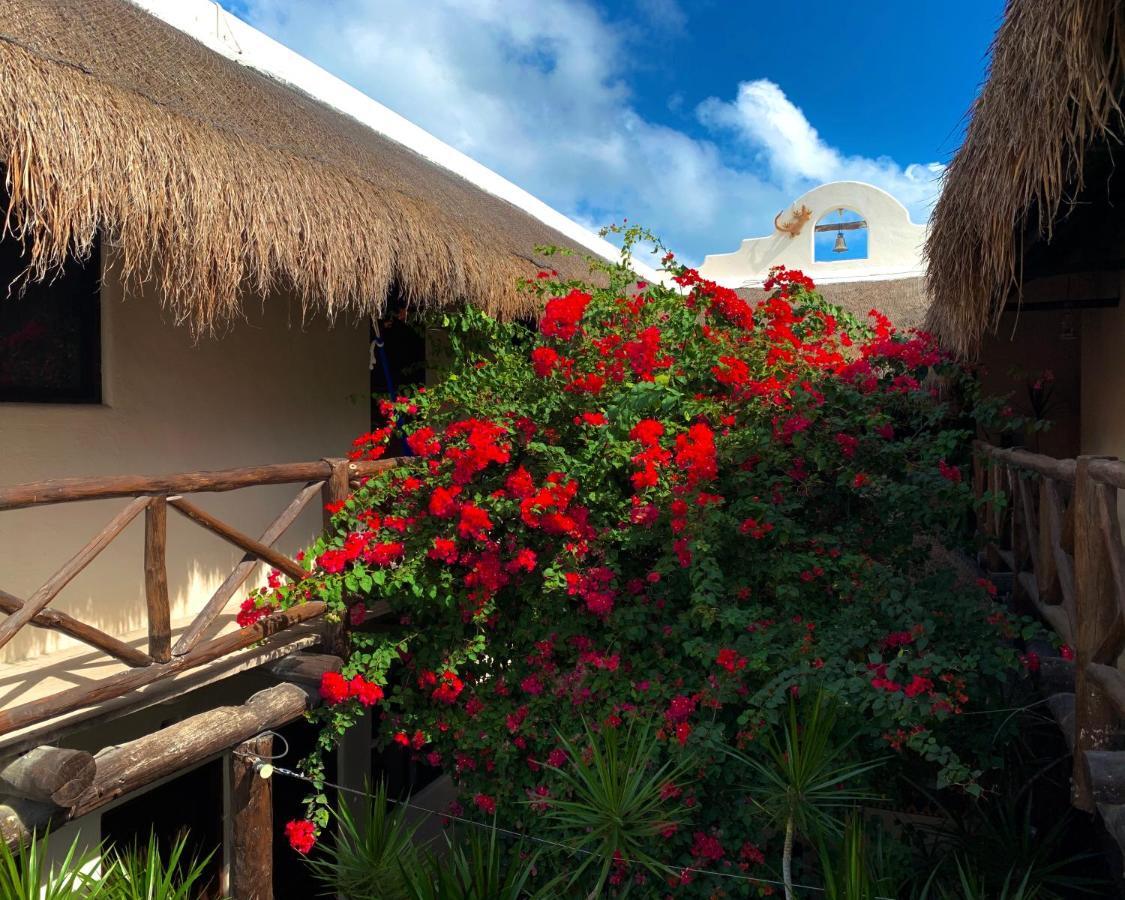 Hotel Lo Nuestro Petit Tulum