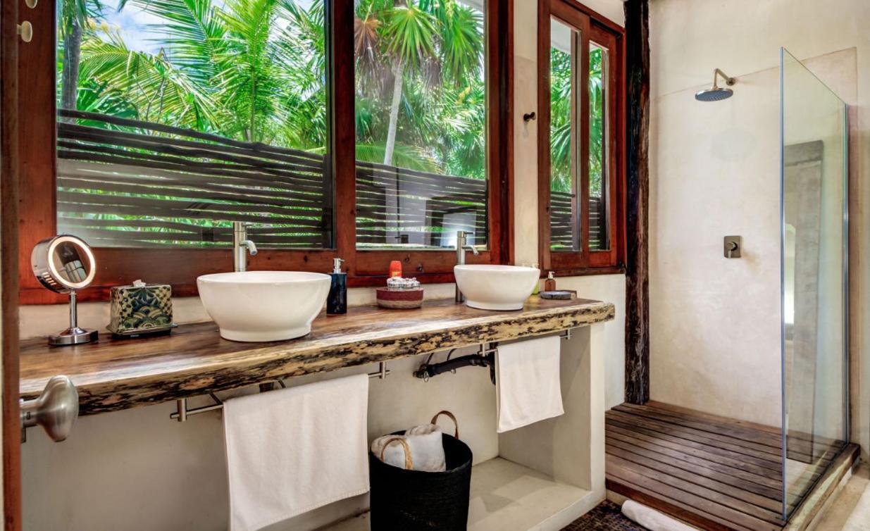 Beachfront Luxury Villa- 2 Bedrooms * Tulum