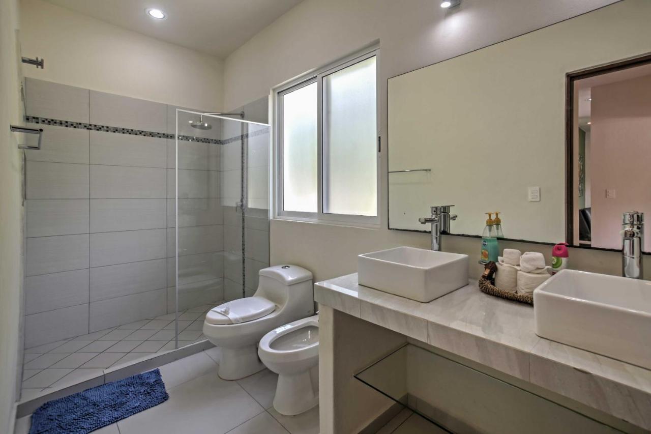 Casa Esmeralda With Pool Access And Furnished Patio!