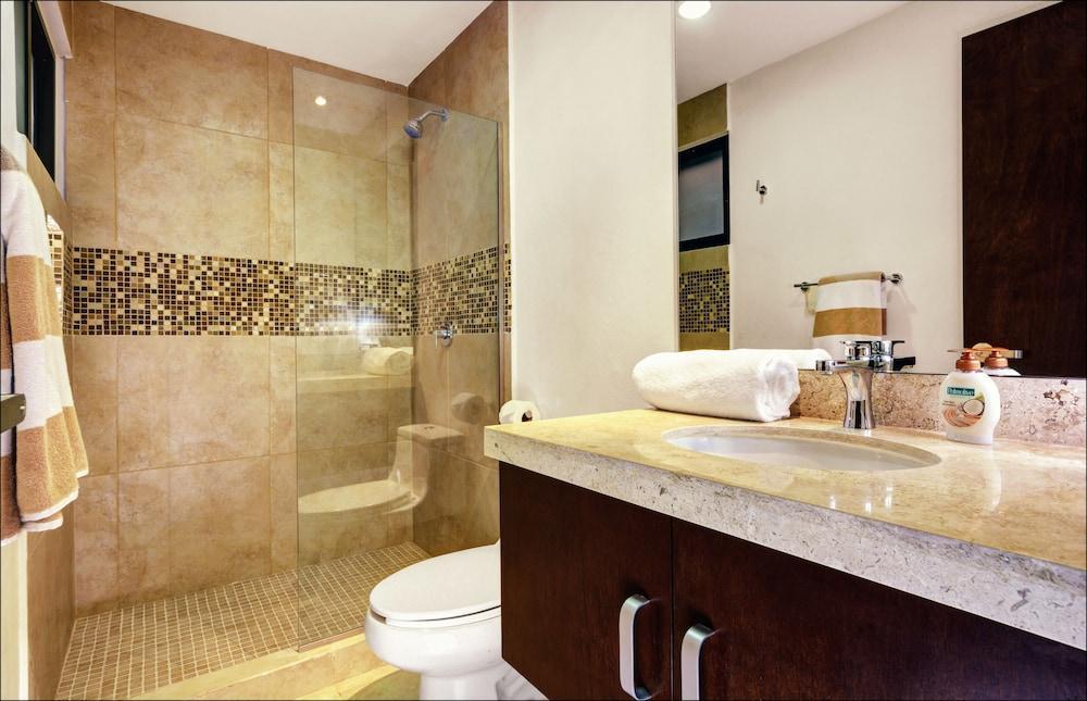 Anita 2 Bedroom Sleeps 5