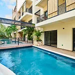 Copperfield - Pool & Gym & Beach Club Access