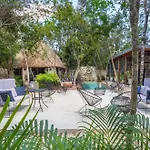Mayur Tulum