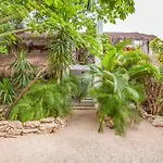 Yafe Tulum