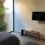 Palalma Luxury 2BD condo, FAST WIFI, TV, Ammenities, Pool