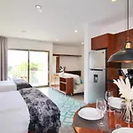 Family Suites - Rooftop Pool - Bbq Area
