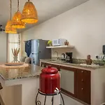 Luxury Condo For 4 With Access To Pool - A203