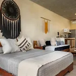 Private Pool And Roof Top For 3 In La Veleta