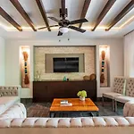 2Br Luxury Suite With Infinity Pool In Aldea Zama
