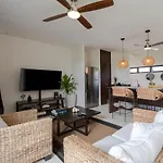 Cozy Studio In La Veleta Tulum With Gym And Pool